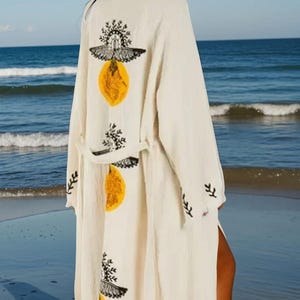 Vestaglia in mussola di cotone biologico dipinta a mano: caftano kimono boho