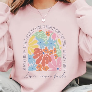 Felpa floreale boho cristiana: regalo per la mamma con versetto della Bibbia
