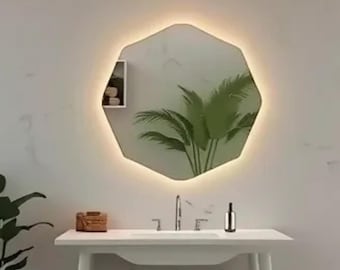 Espejo de baño LED asimétrico: decoración de pared irregular hecha a mano