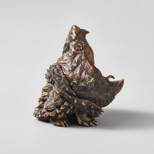 Realistic Alligator Snapping Turtle Statue, handcrafted Snapping Turtle Bronze Figurine, Turtle Sculpture Artwork, Wildlife Lover, Collectible Gifts