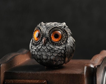 Bronzen beeldje geluksuil, vintage metalen uilstandbeeld, uniek dierendecor op tafelblad, vogelornament cadeau voor uilliefhebbers en vrienden