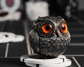 Poker Card Guard Owl Figurine, Vintage Bronze Owl Decor, Lucky Items, Card Protector,  Tabletop Ornament, Table Game Accessories, Poker Gift