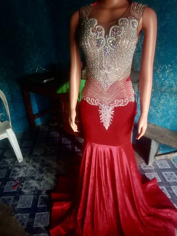 Stunning Red Sequins Mermaid Prom Dress With Beaded Bodice and Dramatic  Train, Elegant Formal Evening Gown for Special Occasions - Etsy