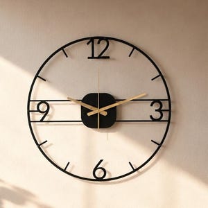 Modern väggklocka i metall, överdimensionerad tyst minimalistisk inredning, modern vardagsrumsinredning