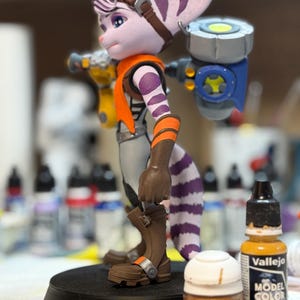 Ratchet and Clank Tribute Figure (RIVET) 20cm tall HAND PAINTED image 7