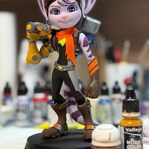 Ratchet and Clank Tribute Figure (RIVET) 20cm tall HAND PAINTED image 1