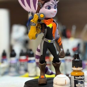 Ratchet and Clank Tribute Figure (RIVET) 20cm tall HAND PAINTED image 3