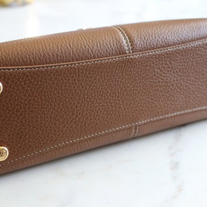 The Gals Guide Handbag Heels: bases para bolsos de lujo, magnéticas, intercambiables, accesorios. ¡El regalo perfecto!