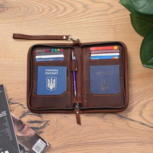 Porta-passaporte familiar 4, Porta-passaporte rfid masculino, Bolsa de couro para passaporte, Carteira de viagem de couro, Carteira rfid de viagem, Carteira de passaporte