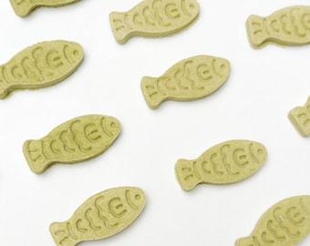 Fish Cat Grass Chicken Pet Treats 10 pcs