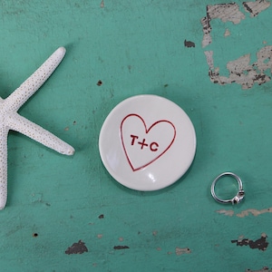 Handmade Personalized Ring Dish with Heart and Initials, Custom Mini Ring Dish with Initials, Heart Design Engagement Ring Dish