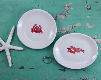 Handmade Jewelry Dish with Lobster or Crab, Ring Holder, Trinket Dish, Ceramic Dish, Beach Ring Dish, Beach Soap Dish