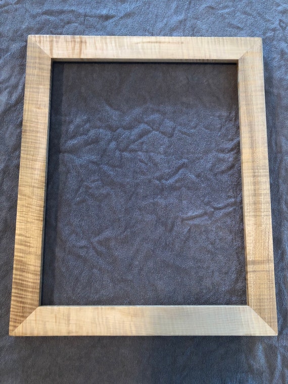 16 X 20 Curly Maple With Heartwood And Sap Wood Picture Frame - Curly Maple Picture Frames 16 X 20 Curly Maple With Heartwood And Sap Wood Picture Frame - Curly Maple Picture Frames