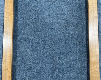 Marco de fotos de arce figurado de duramen de 18x24 pulgadas, aserrado en cuartos