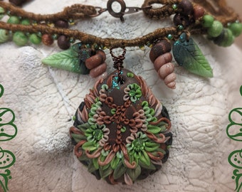 Forest Fairy Wood Elf Emerald Rhinestone Leafy Clay Pendant Necklace
