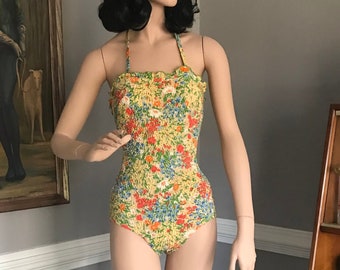 Gabar vintage des années 1960, maillot de bain dos nu pin-up, imprimé floral froncé XS/S