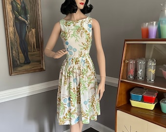 Vintage 1950s Floral Audrey Dress Crinkle Crepe XS/S
