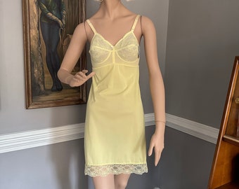 Vintage Bullet Bra Full Slip Nightie Dress 36B S/M Deadstock