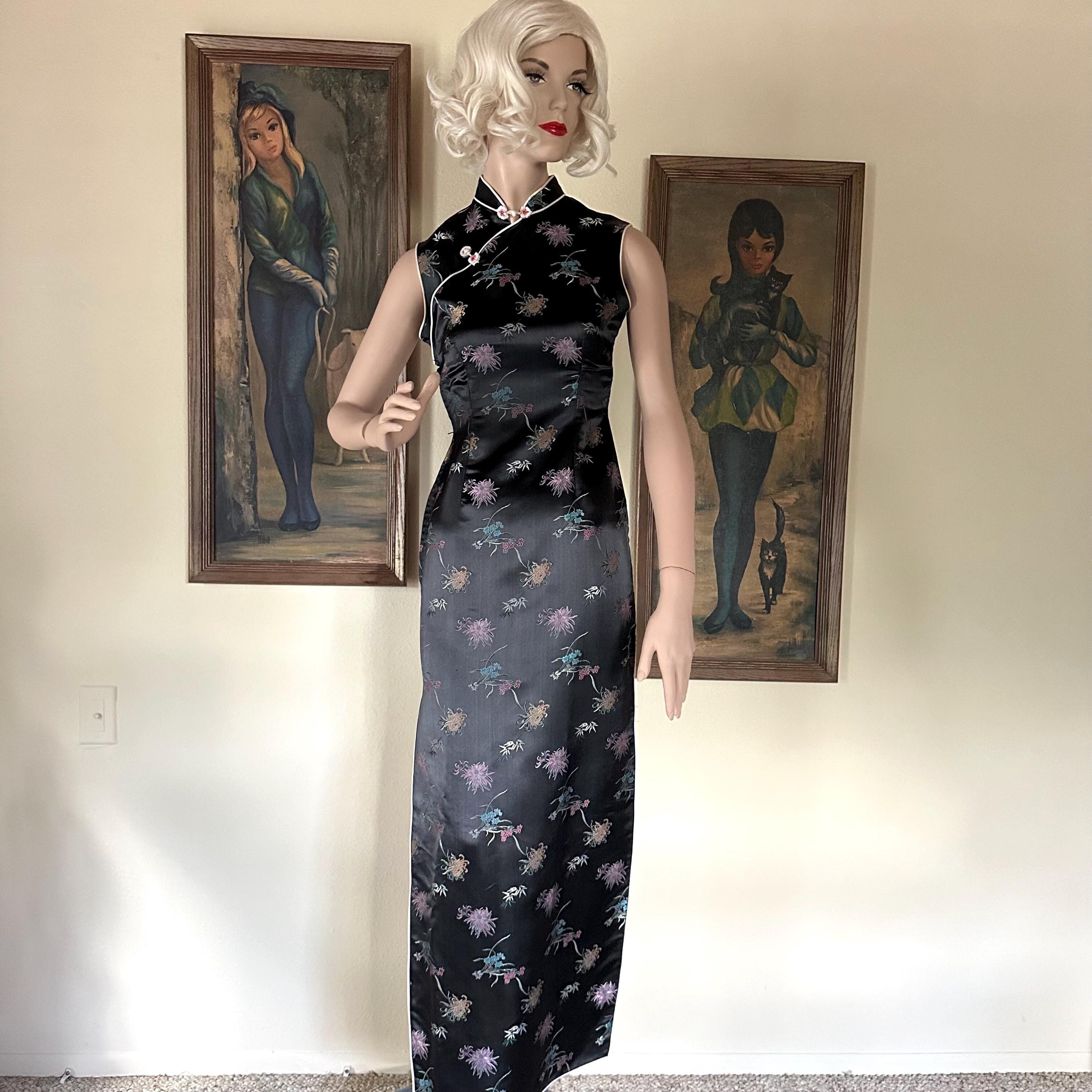 Vintage 1990s Cheongsam Frog Closures Satin Wiggle Dress Qipao S