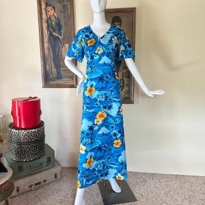 Vintage 1970s Blue Royal Hawaiian Flutter Sleeves Maxi Dress M/L