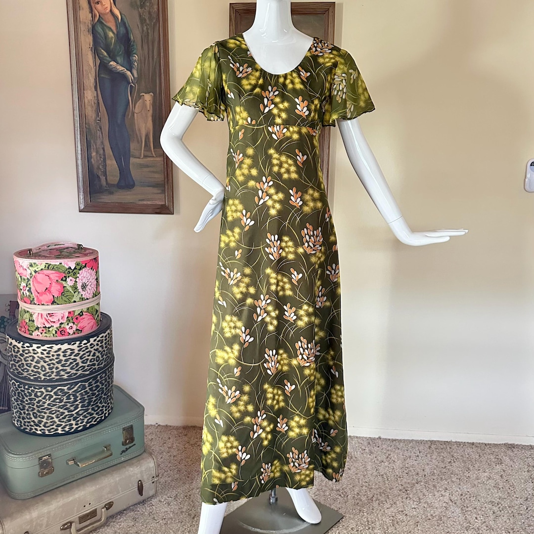 Vintage 70s Dark Green Hawaiian Flutter Sleeves Maxi Dress Hostess Gown ...