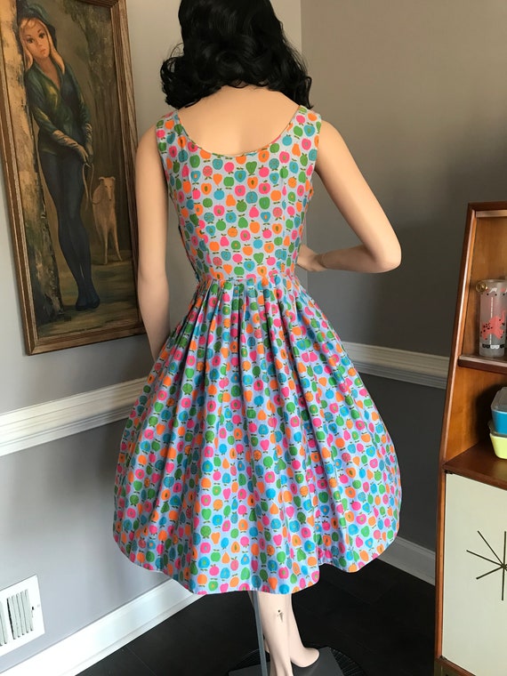 Vintage 1950s Dress Novelty Fruit Print Full Skir… - image 6