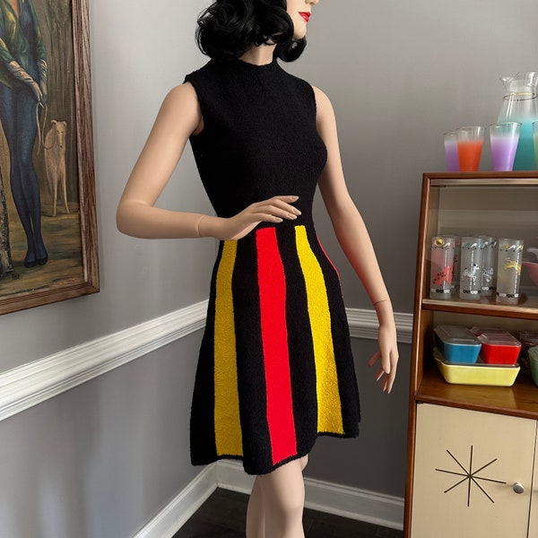 Vintage MOD 60s St John Knits Dress Red Yellow & Black Color Block Mini S