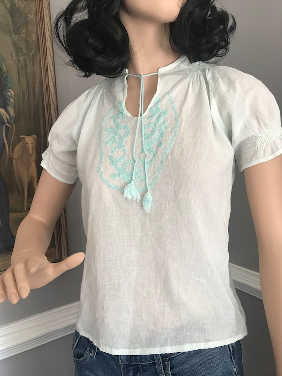 Vintage Pale Green Peasant Top Embroidered Floral… - image 2