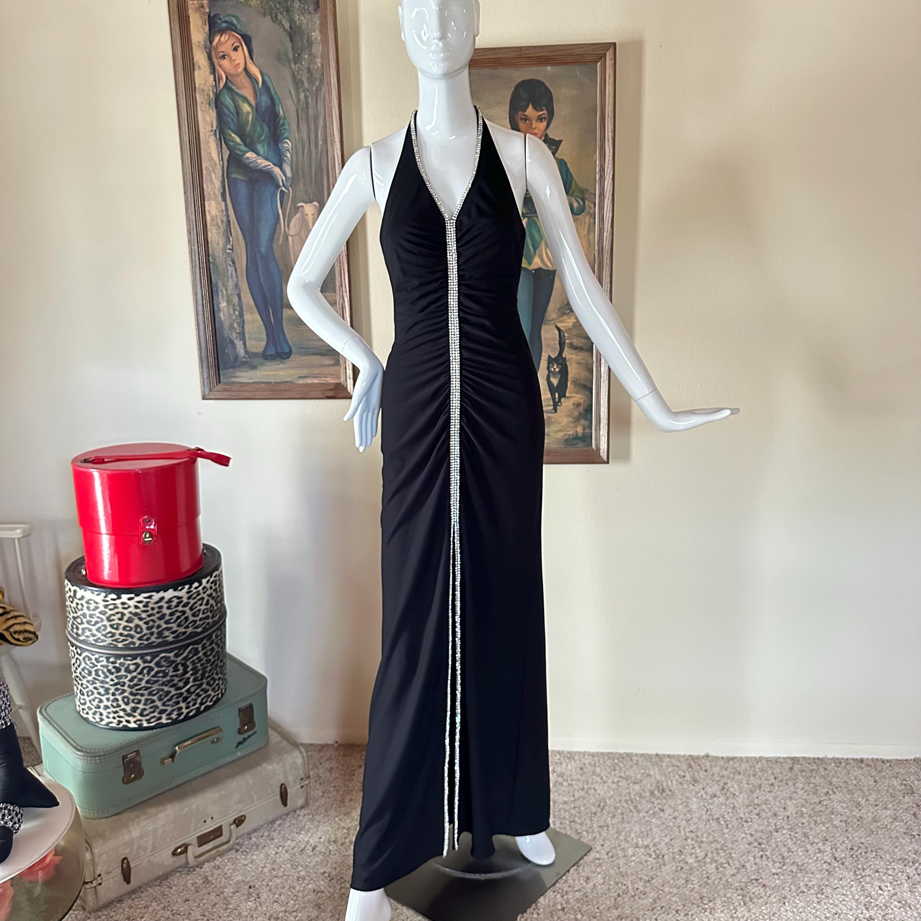 velvet holiday dresses for women WEDTREND Purple Dress Bateau Neck A-Line Formal Dress with Long Sleeves, Plum / US26W Short-Sleeve Long Formal Dress: Under25 Your arms should be Color:Blue And White