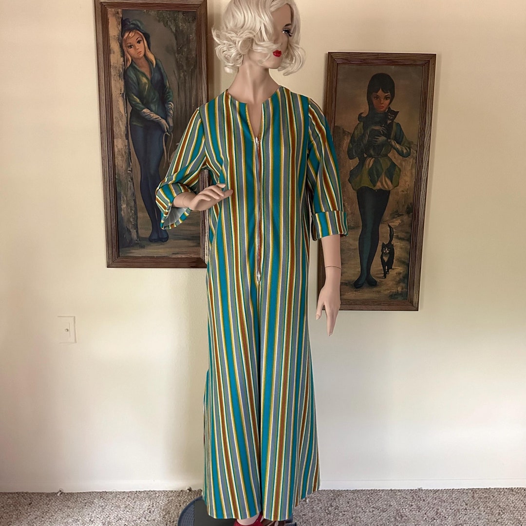 Vintage 1970s Striped Cabana Zip Front Robe Lounge Pool Dress Mrs Roper ...