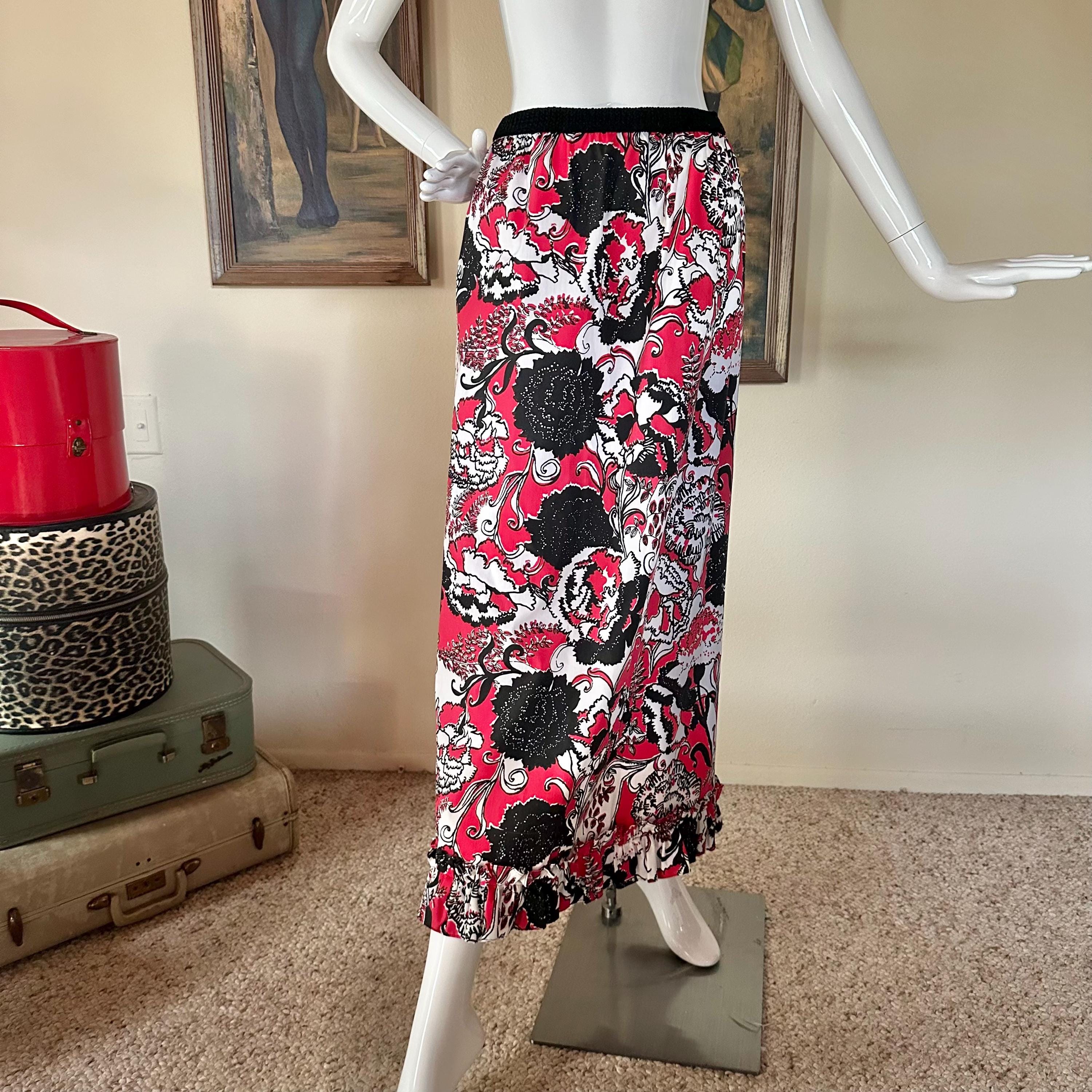 【U LAN】Festry unbalanced skirt Draped Skirt (QUPZ35006A-QZ011-BLACK)