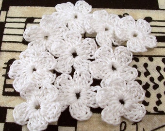 Crochet White Flower Appliques