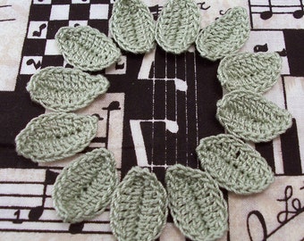 Crochet Leaves Frosty Green - Set of 12
