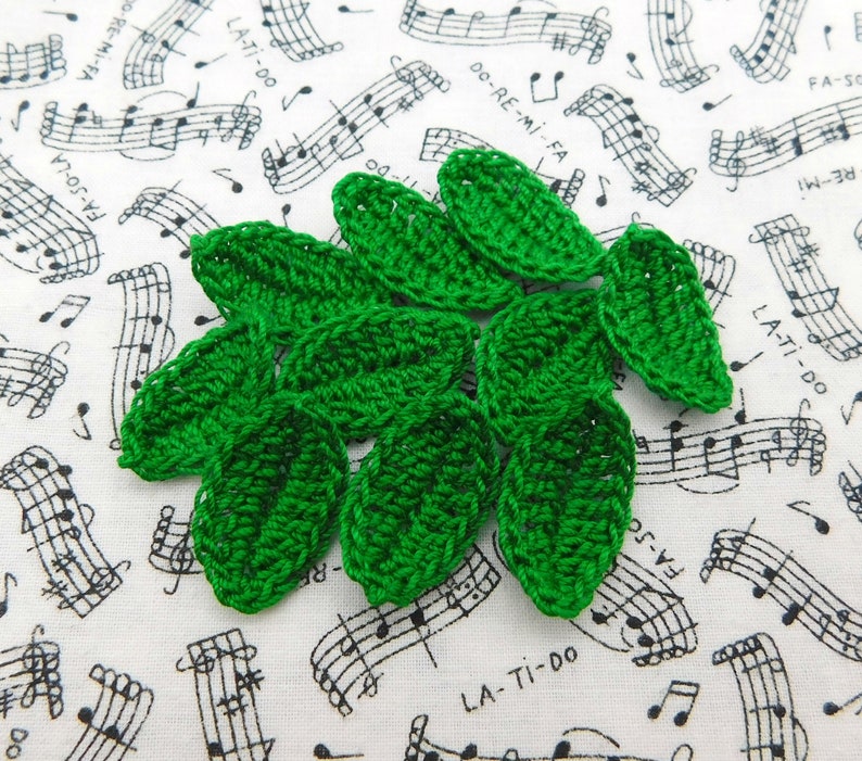 Crochet Leaves Myrtle Green Leaf Appliques Set of 12 image 2