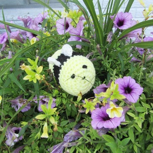 Holly Honey Bee in Plush Crochet. Soft Toy Amigurumi Honey Bee. Kawaii Crochet Bee. Stuffed Animal Toy. Gift Idea for Kids & Bee Lovers image 10