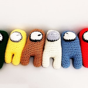 Crew Mate Characters. Video Game Characters in Crochet. Toy Gamer Dolls in a Variety of Colors. Cute Cartoon Characters in Plushie Form