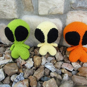 Amigurumi Alien Doll. Plush Toy Alien. Green, Orange or Yellow Alien. Galactic Cutie. Anime Stuffed Alien. ET Stuffed Toy. Soft Yarn Alien image 1