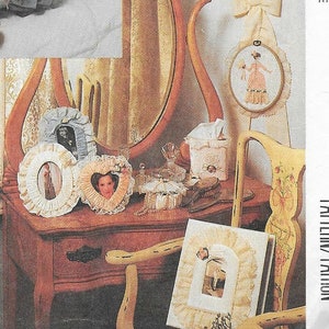 Victorian Magic Home Accessories Sewing Pattern. McCall's Crafts 4583. Pillows-Baskets-Picture Frames & Much More. 15 Projects. NEW, UNCUT image 2