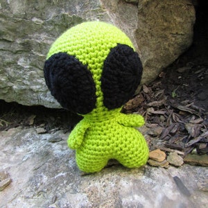 Amigurumi Alien Doll. Plush Toy Alien. Green, Orange or Yellow Alien. Galactic Cutie. Anime Stuffed Alien. ET Stuffed Toy. Soft Yarn Alien Green Alien