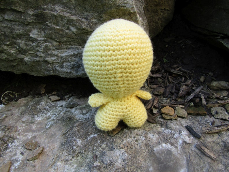 Amigurumi Alien Doll. Plush Toy Alien. Green, Orange or Yellow Alien. Galactic Cutie. Anime Stuffed Alien. ET Stuffed Toy. Soft Yarn Alien image 6