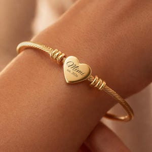 Pulseira de Coração Personalizada com Nome Gravado para Avó | Pulseira de Coração Personalizada, Perfeita para Vovó, Bisavó, Mimi, Presente de Dia das Mães para a vovó