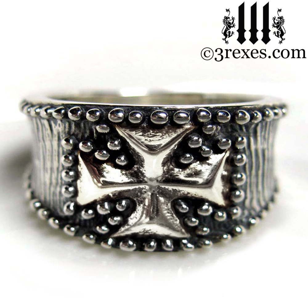 Loree Rodkin Large Diamond and 18K White Gold Maltese Cross