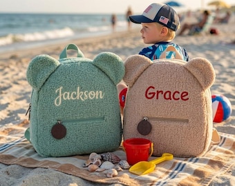 Adorable mochila de peluche con orejas de oso para niños – Mochila Sherpa personalizada con nombre para niños pequeños, perfecta para viajes a la playa, días de escuela y regalos únicos.