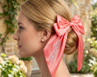 Personalized Embroidered Hair Bow Clip Custom Name Satin Bow Bridal Wedding Hair Accessory Bridesmaid Gift Graduation Hair Bow