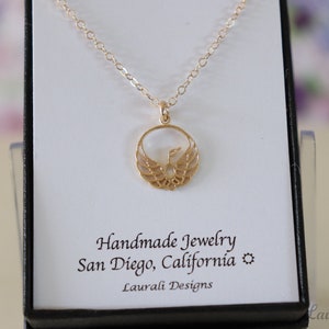 Collier à breloques phénix, cadeau de l'amitié, or, cadeau bestie, phénix, carte de remerciement, nature, or phénix délicat, oiseau