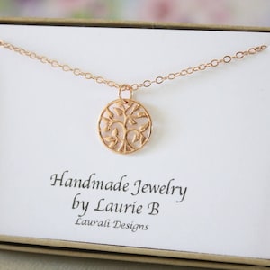Petit collier arbre de vie, cadeau pour une mère, or rose, cadeau Bestie, breloque arbre généalogique en or rose, carte de remerciement, breloque en or rose