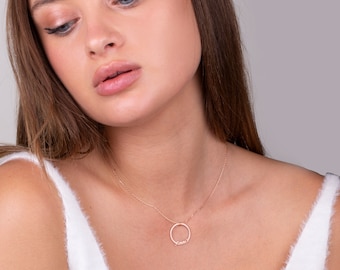Sterling Silver Family Name Necklace: Personalized Mom Gift