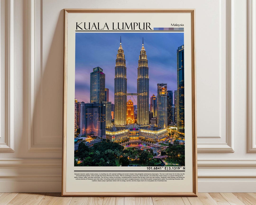 木彫絵画　Kuala Lumpur skyscrapers. (マレーシア) Kuala Lumpur Cityscape Wall Art| Petronas Twin Towers Art Print