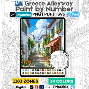 Könnte beinhalten: Ein digitales Malen-nach-Zahlen-Set mit dem Titel Greece Alleyway, das einen Steinweg zwischen weißen Gebäuden mit grünen Fensterläden, roten Markisen und Topfblumen zeigt. Die Anzeige umfasst 1183 Zonen, 34 Farben sowie PNG-, PDF- und SVG-Dateien.