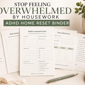 Könnte beinhalten: Ein Set aus 23 druckbaren Arbeitsblättern mit dem Titel ADHD Home Reset Binder, die Checklisten für Aufgaben wie Brain Dump, ADHD Command Center, Doom Pile Rescue und Kitchen Reset enthalten. Die Seiten sind weiß mit dunkelgrünem Text.